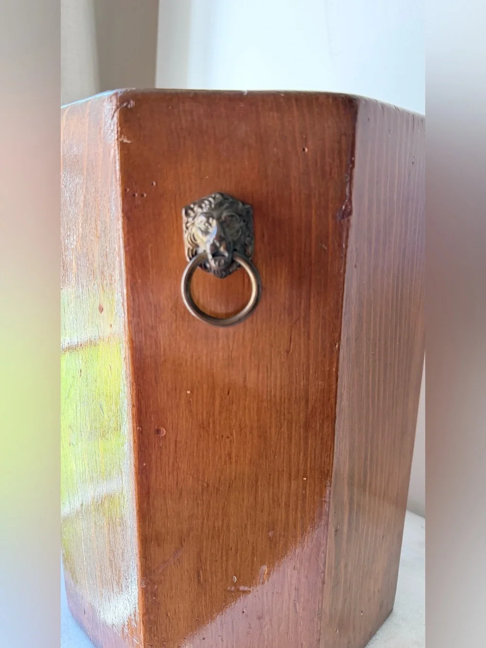 VTG /MC Wood Octagon Shape Trash Can Waste Bin With Lions Heads Unique Storage